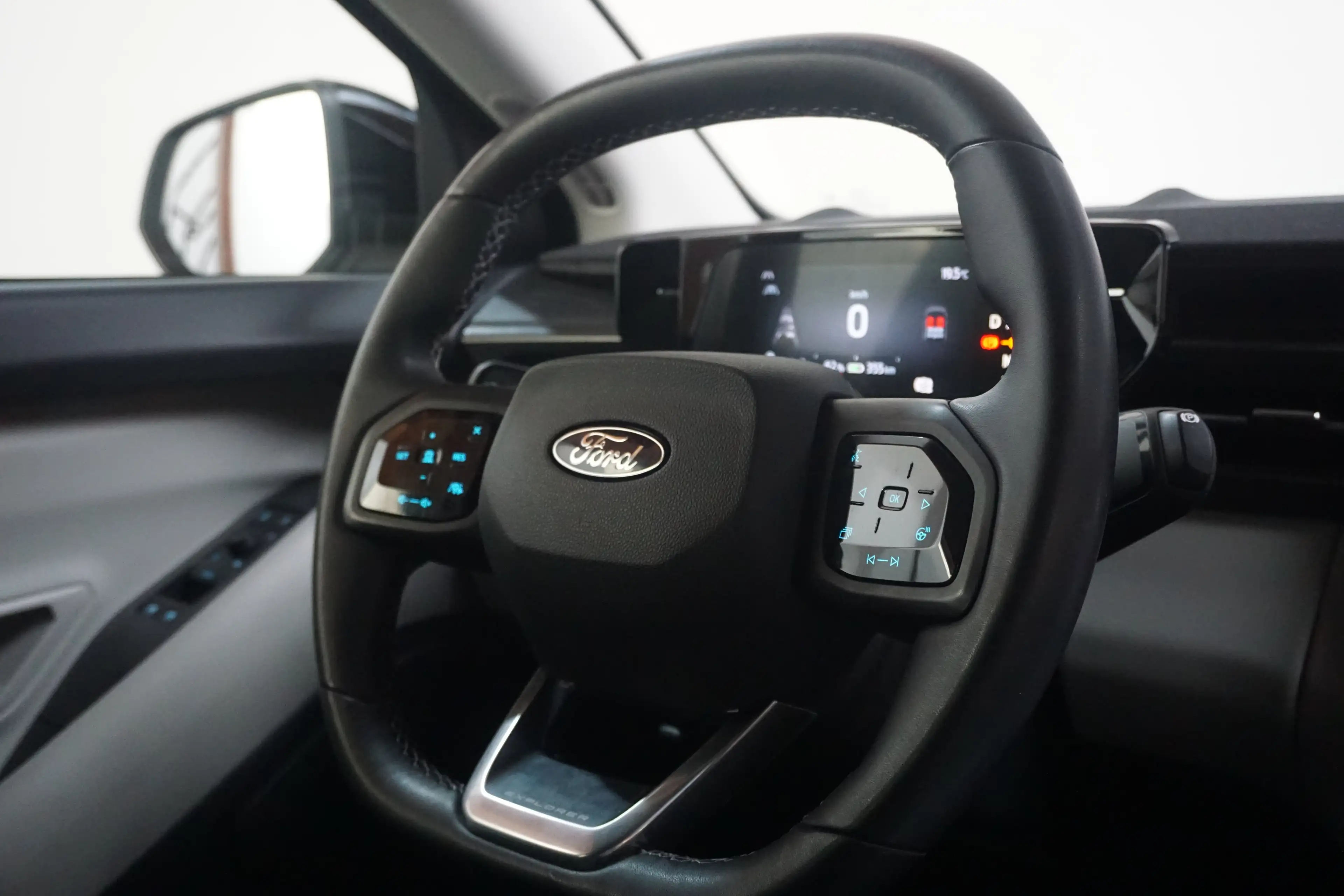 Ford Explorer Extended Range RWD 77 kWh | Trekhaak Wegklapbaar | — photo 10