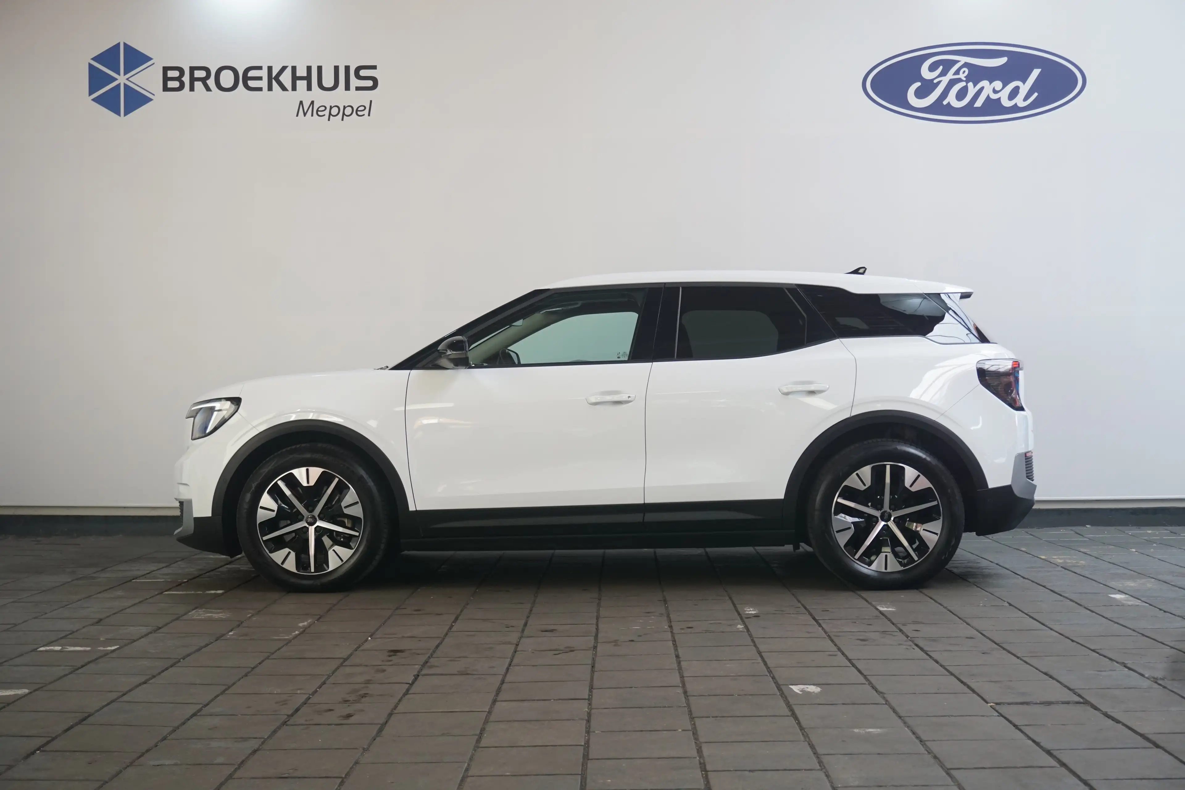 Ford Explorer Extended Range RWD 77 kWh | Trekhaak Wegklapbaar | — photo 4