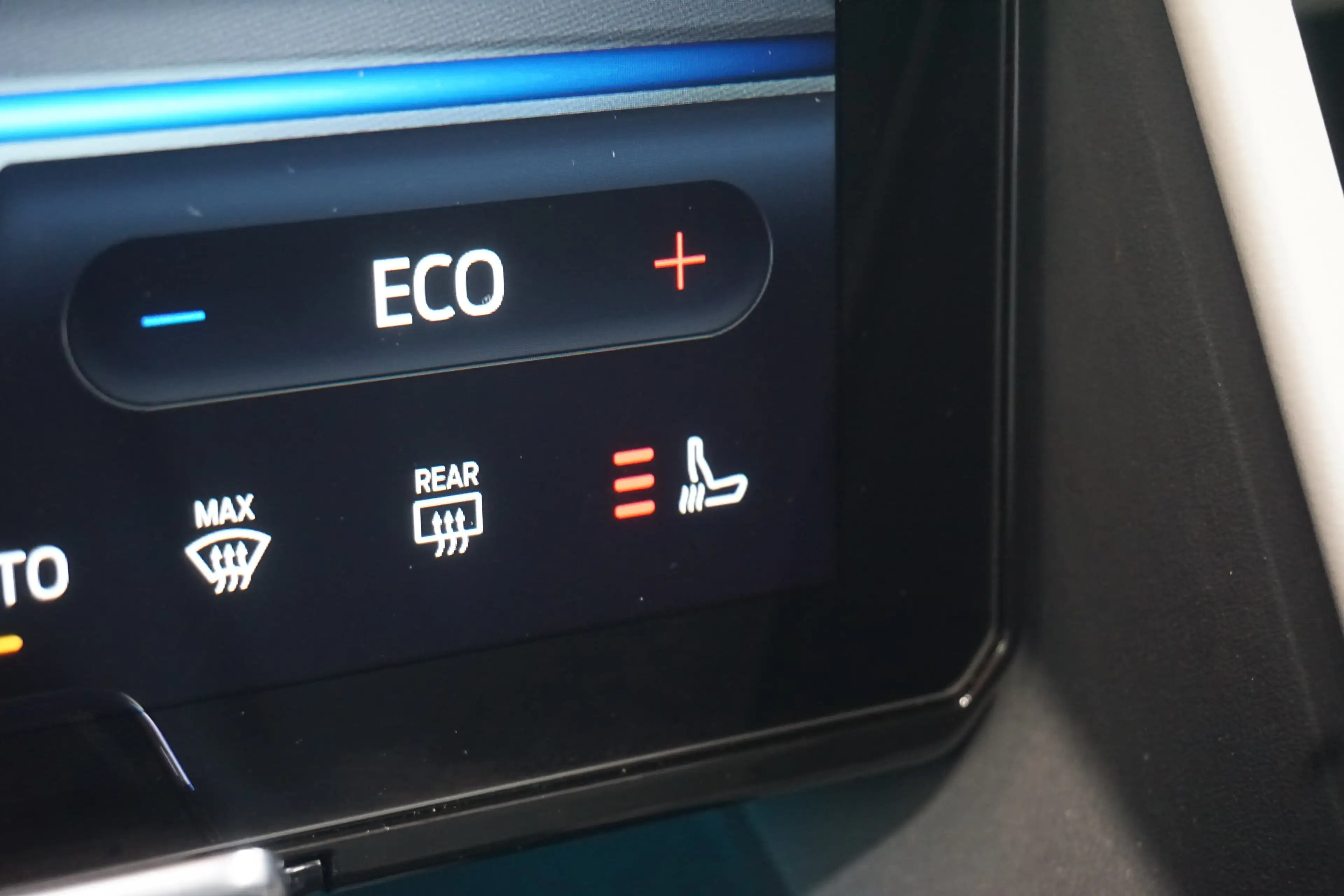 Ford Explorer Extended Range RWD 77 kWh | Trekhaak Wegklapbaar | — photo 32