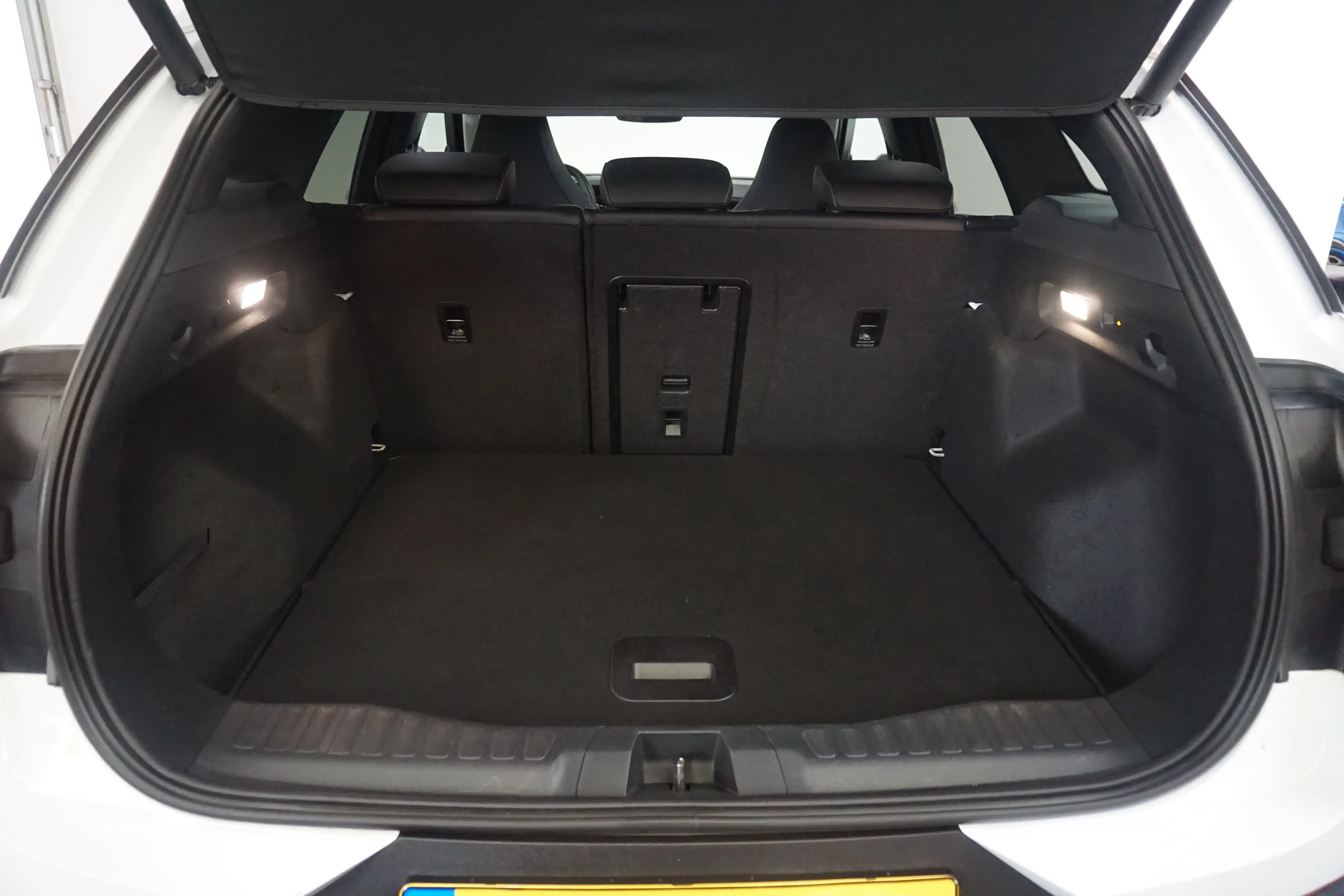 Ford Explorer Extended Range RWD 77 kWh | Trekhaak Wegklapbaar | — photo 29