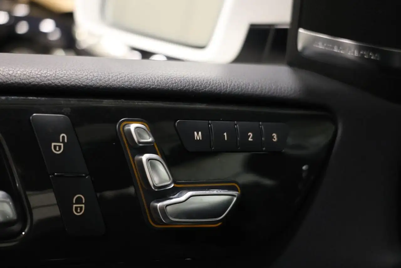 Mercedes-Benz GLS снимка Mercedes-Benz GLS