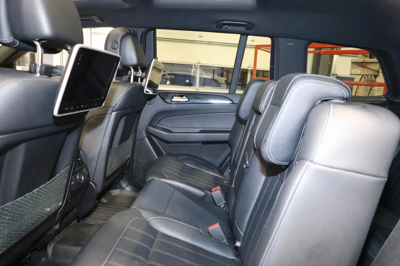 Mercedes-Benz GLS снимка Mercedes-Benz GLS
