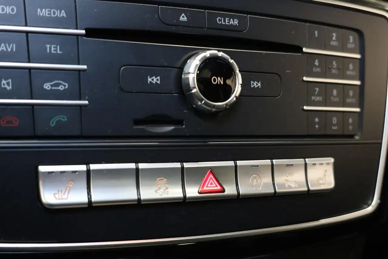 Mercedes-Benz GLS снимка Mercedes-Benz GLS