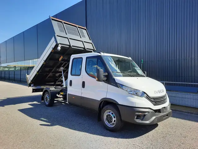 Iveco Daily DOKA Kipper mit 7-Sitzplätze €42.900,- NETTO