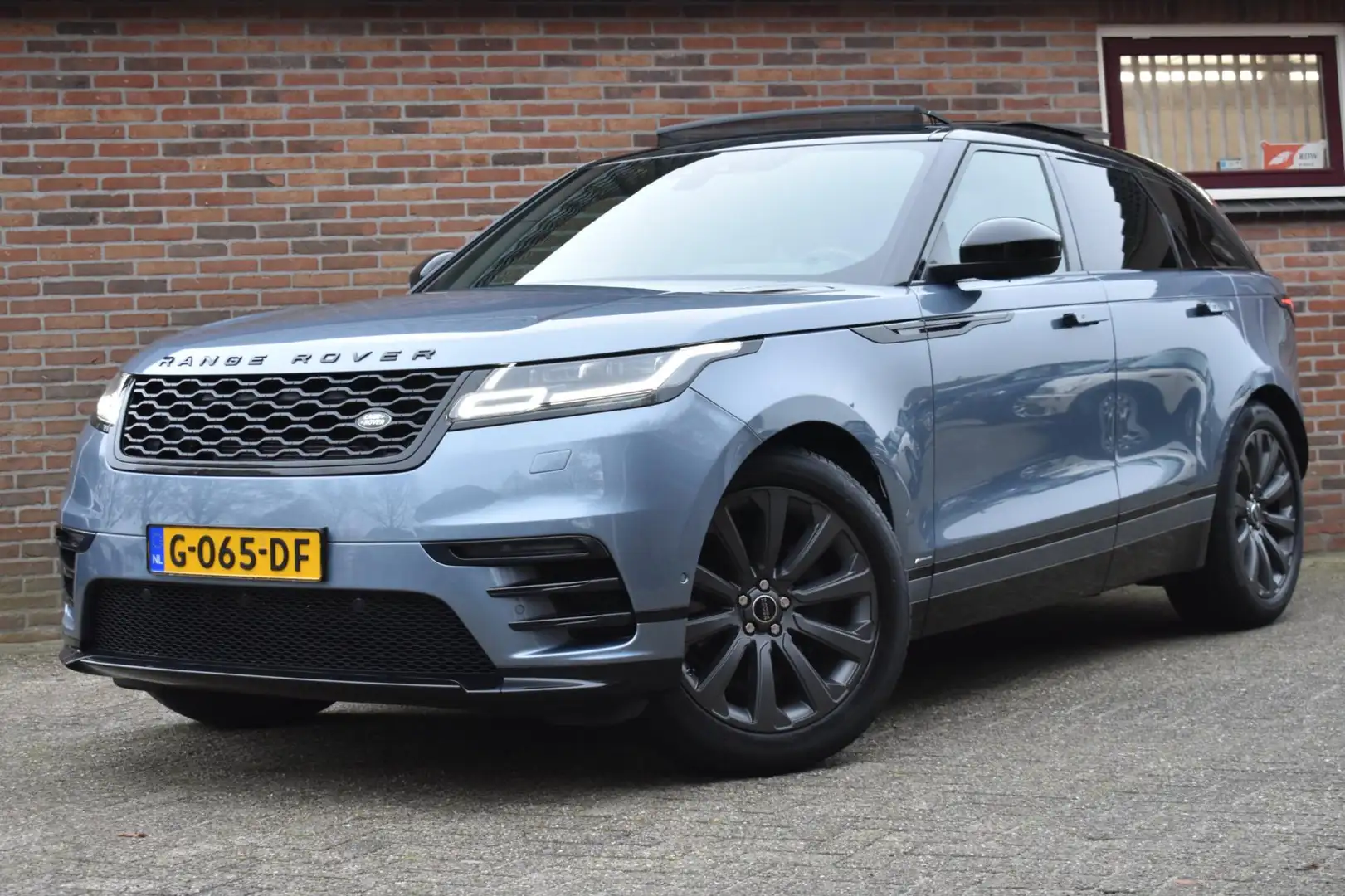 land rover velar