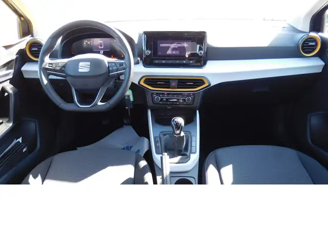 SEAT Arona view 10