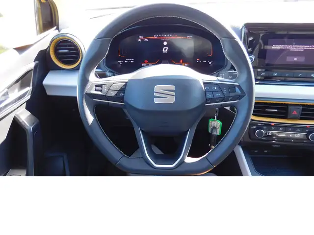 SEAT Arona view 9