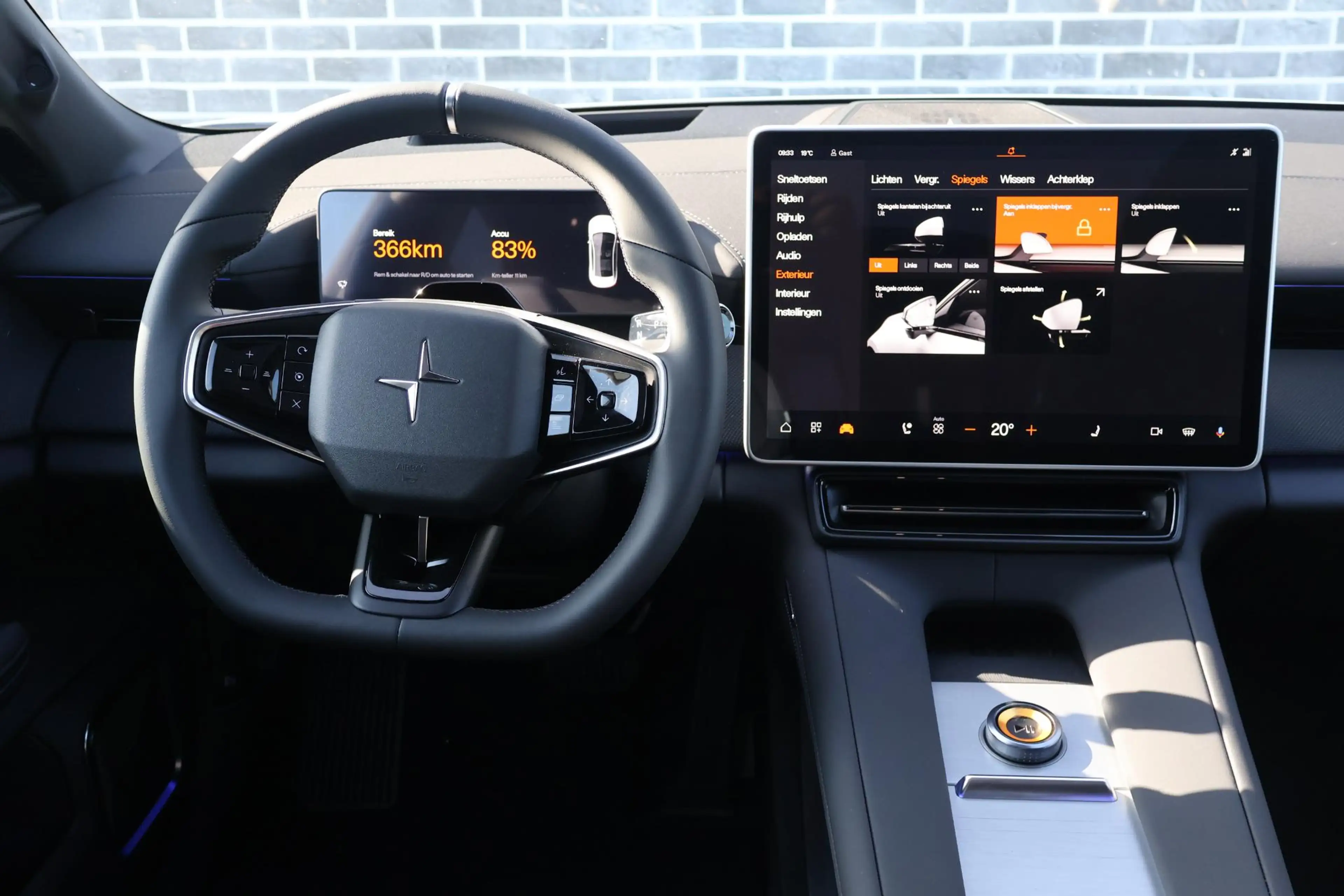 Polestar 4 coupé Dual Motor Performance Prime 100 kWh | Pilot — photo 9