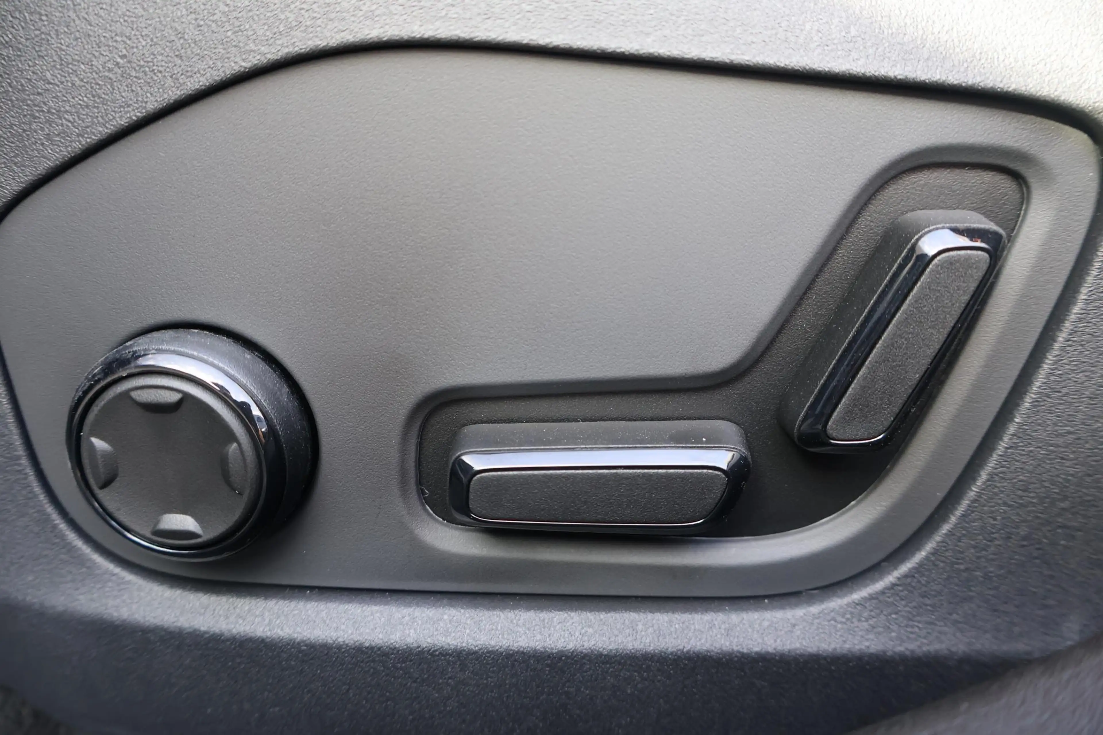 Polestar 4 coupé Dual Motor Performance Prime 100 kWh | Pilot — photo 7