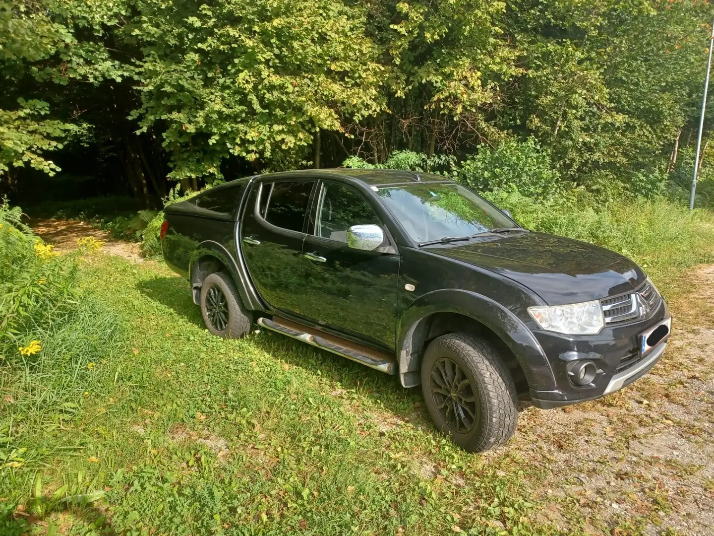 Mitsubishi L200 2.5D Noir - 1