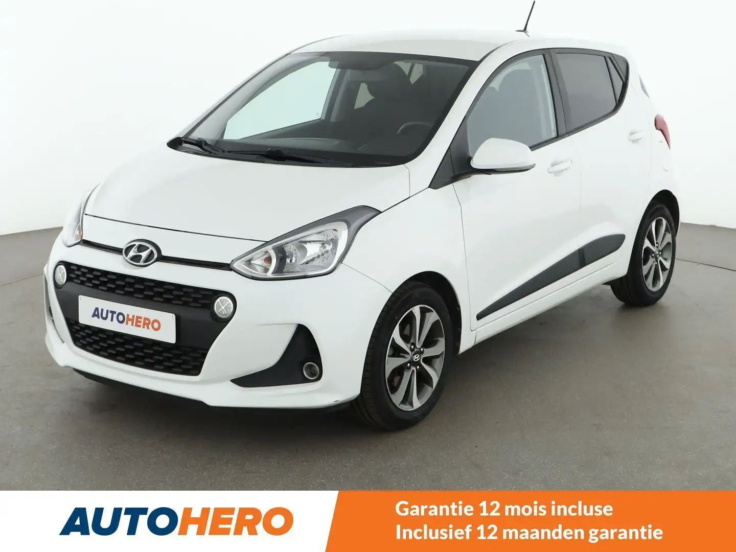 Hyundai i10 1.2 Comfort Blanc - 1