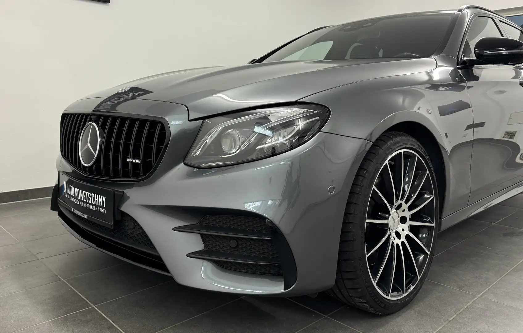 Mercedes-Benz E 53 AMG E 53 AMG T 4MATIC Aut. Grau - 2