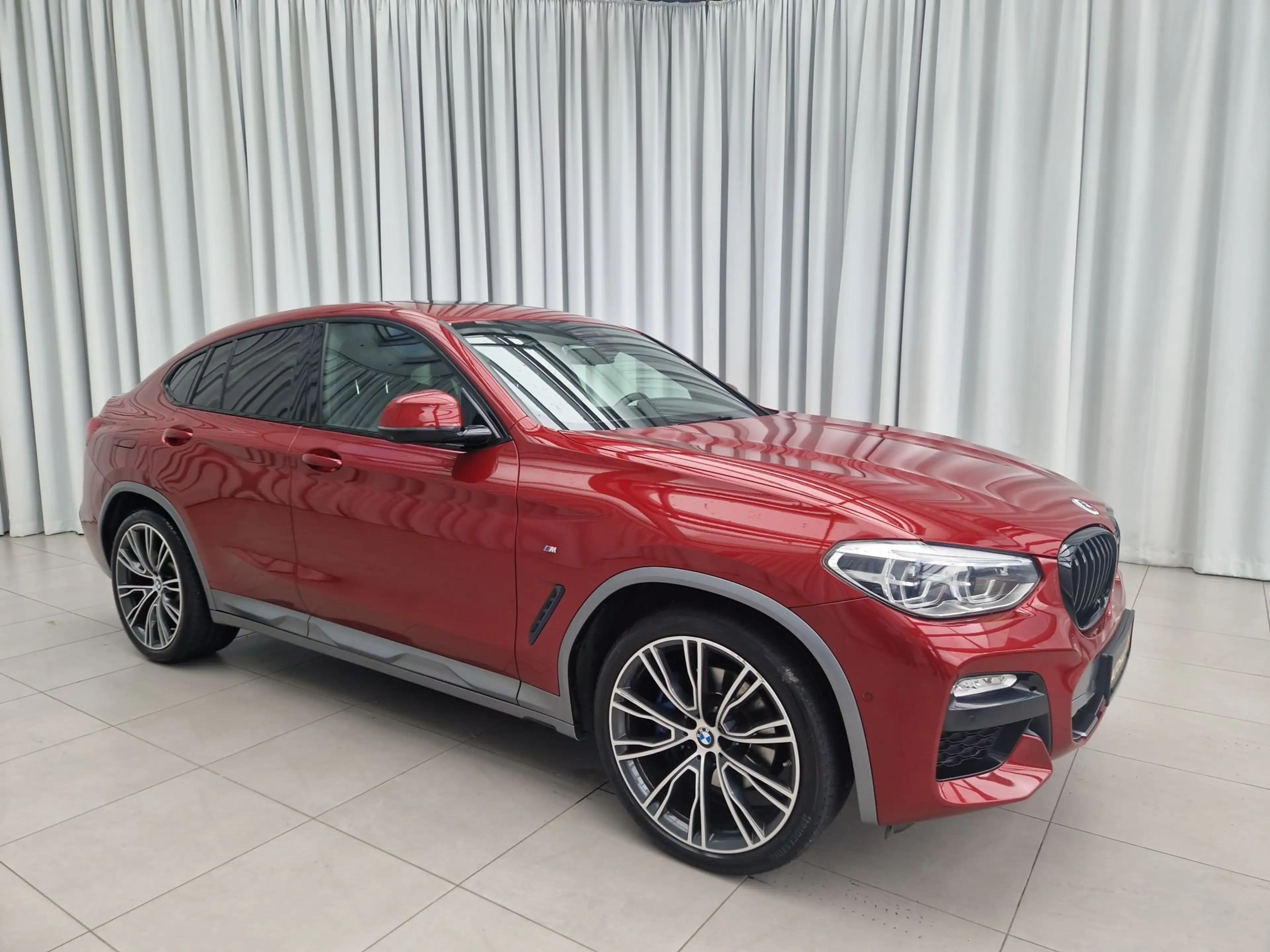 BMW X4 xDrive30i KlimaA LM SoundSys — photo 3