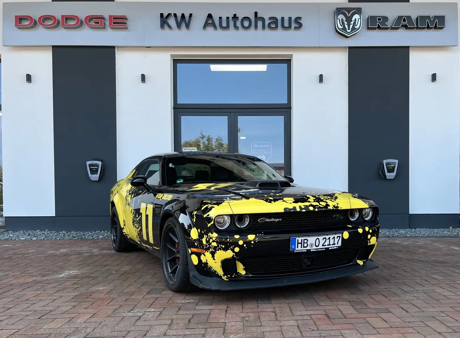 Dodge Challenger SCAT PACK WB SHAKEDOWN 6.4 V8 Schwarz - 2