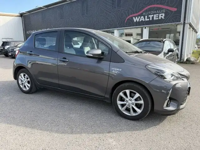 Toyota Yaris Hybrid inkl. Tempomat