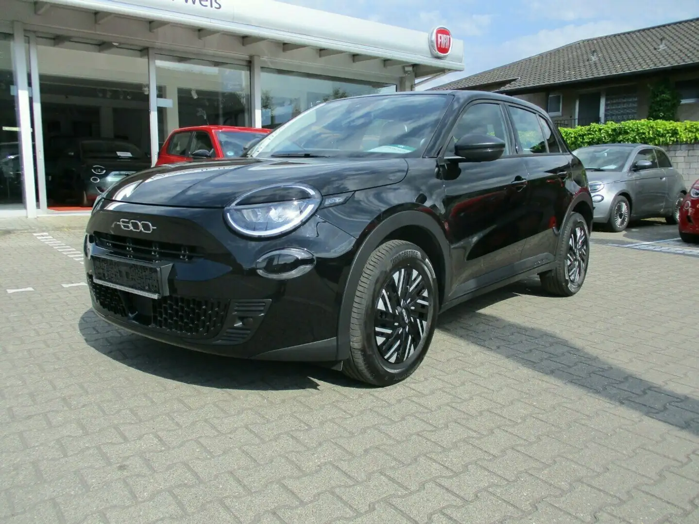 Fiat 600 Hybrid Basis Negru - 2