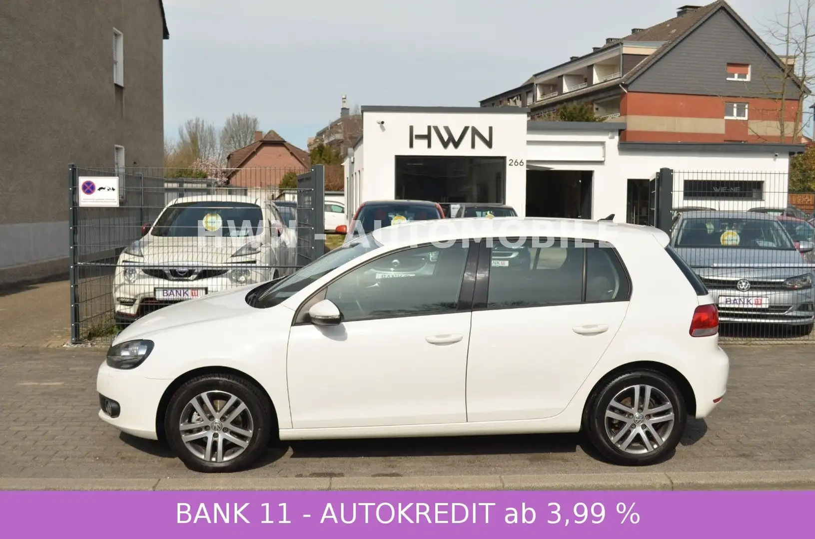 Volkswagen Golf VI Comfl. BEHINDERTENGERECHT GASPEDAL LINKS Blanc - 1