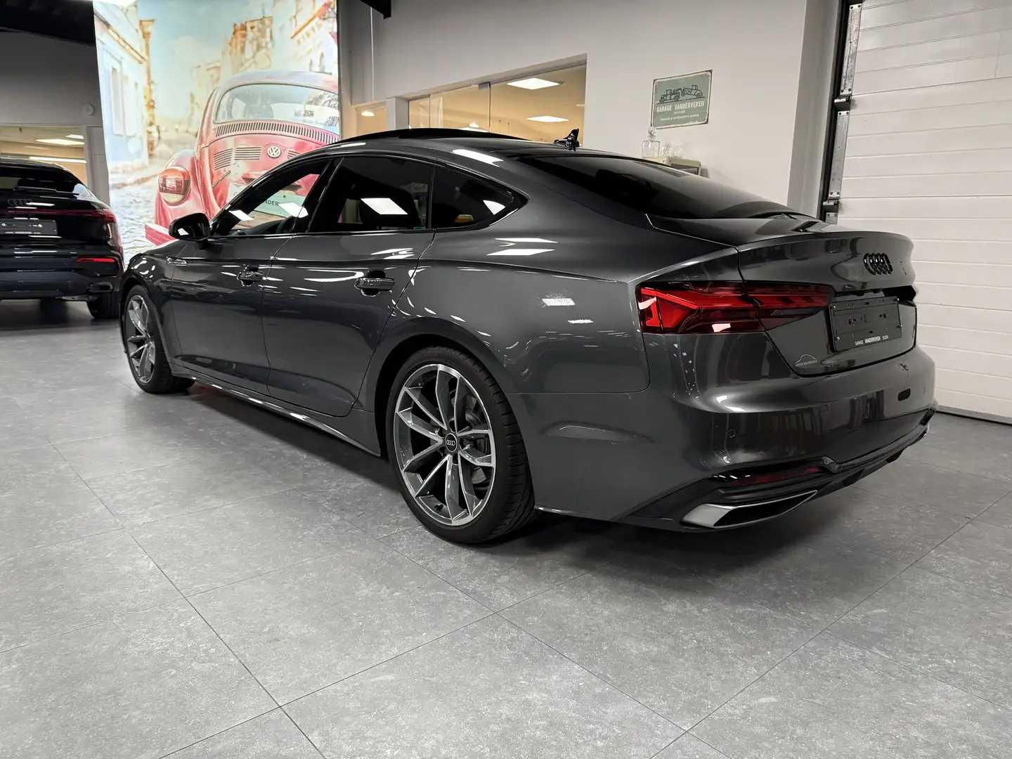 Audi A5 A5 Sportback 35 TFSI S tronic S line *LEDER*PANO * Grijs - 2