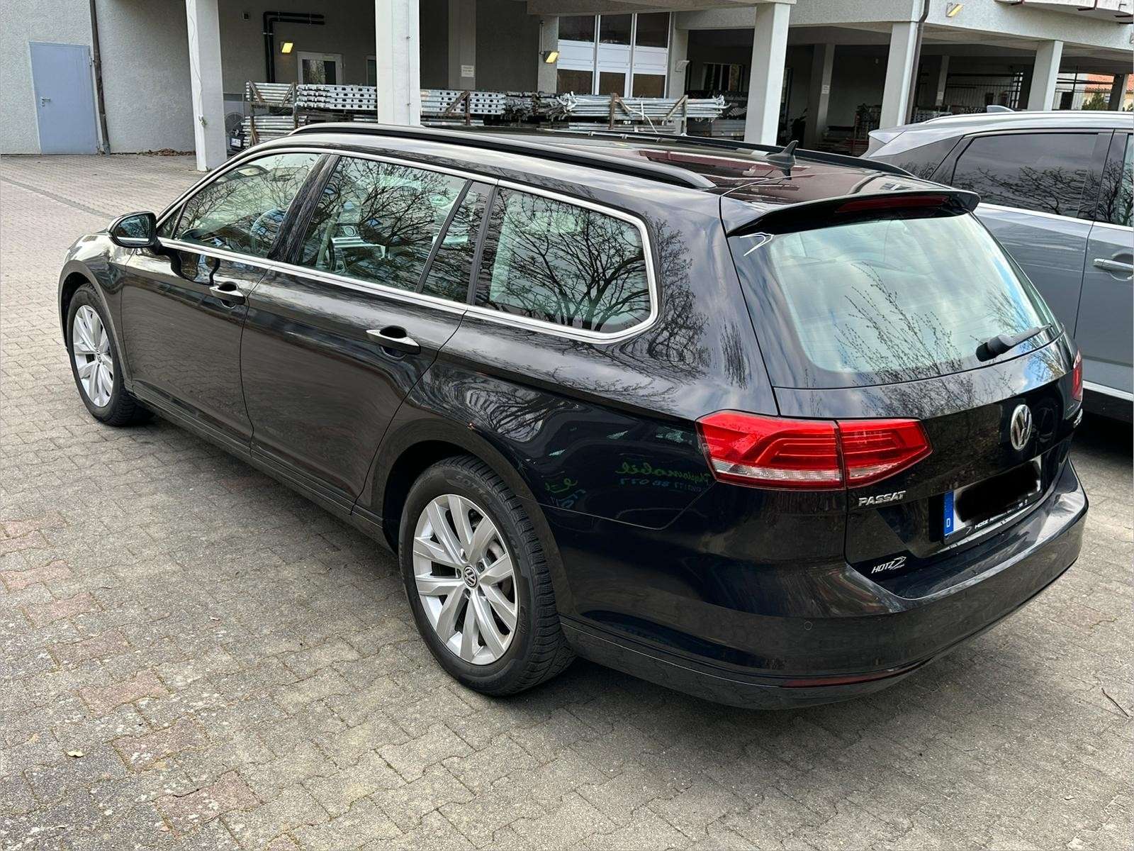 Second hand Volkswagen Passat Variant 1.6