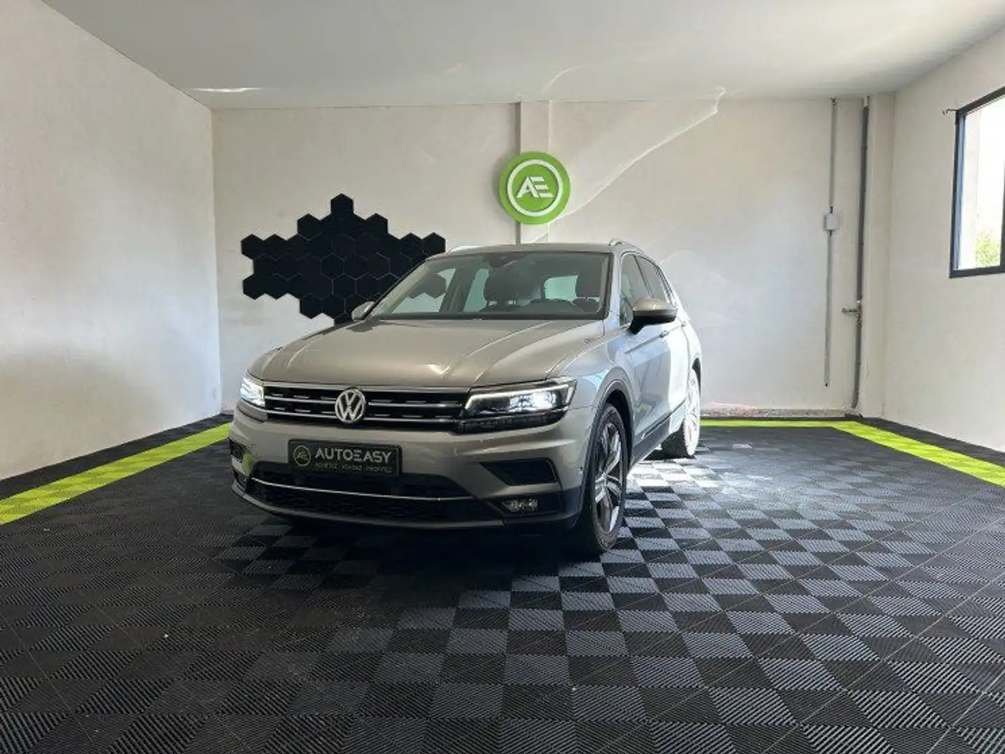 Volkswagen Tiguan II 2.0 TDI 150ch Carat DSG7 Grau - 1
