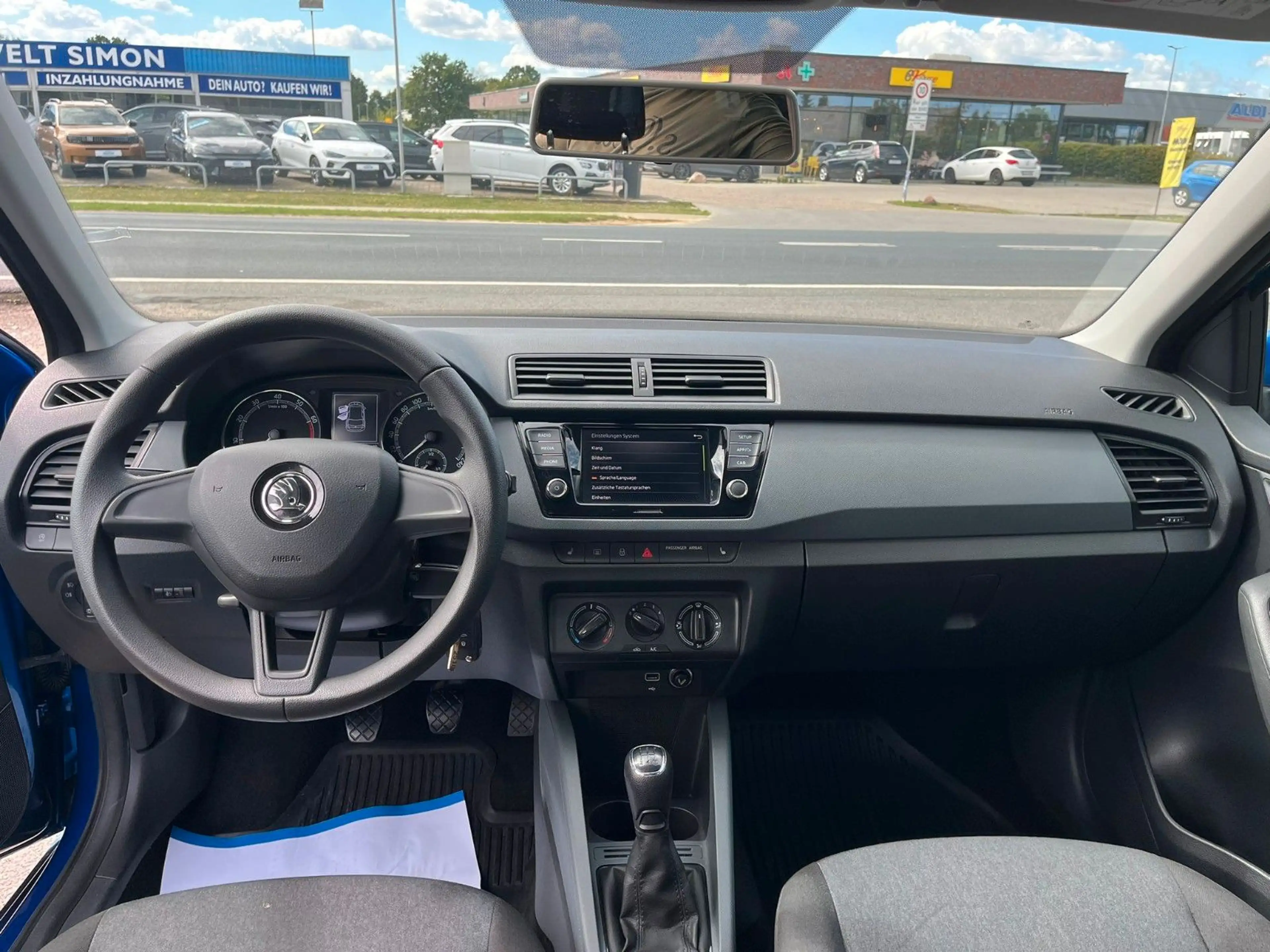 Skoda Fabia Cool Plus Klima Sitzheizung PDC LED Alu — photo 12