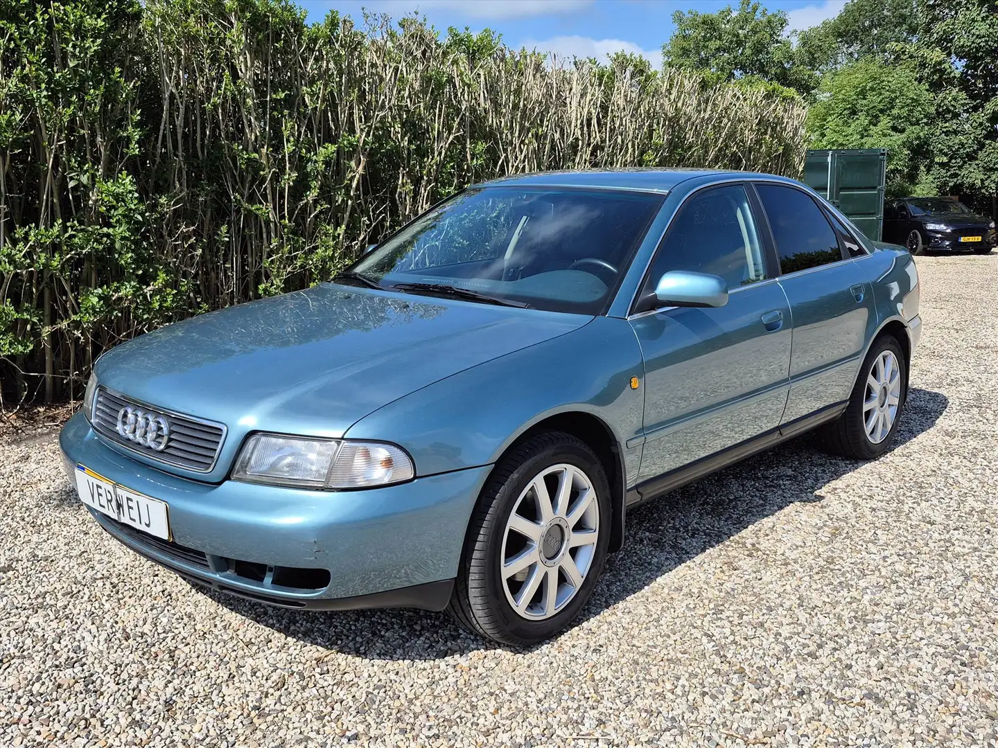 Audi A4 2.4 V6 Advance | Automaat! | Clima | Trekhaak | Cr Groen - 1