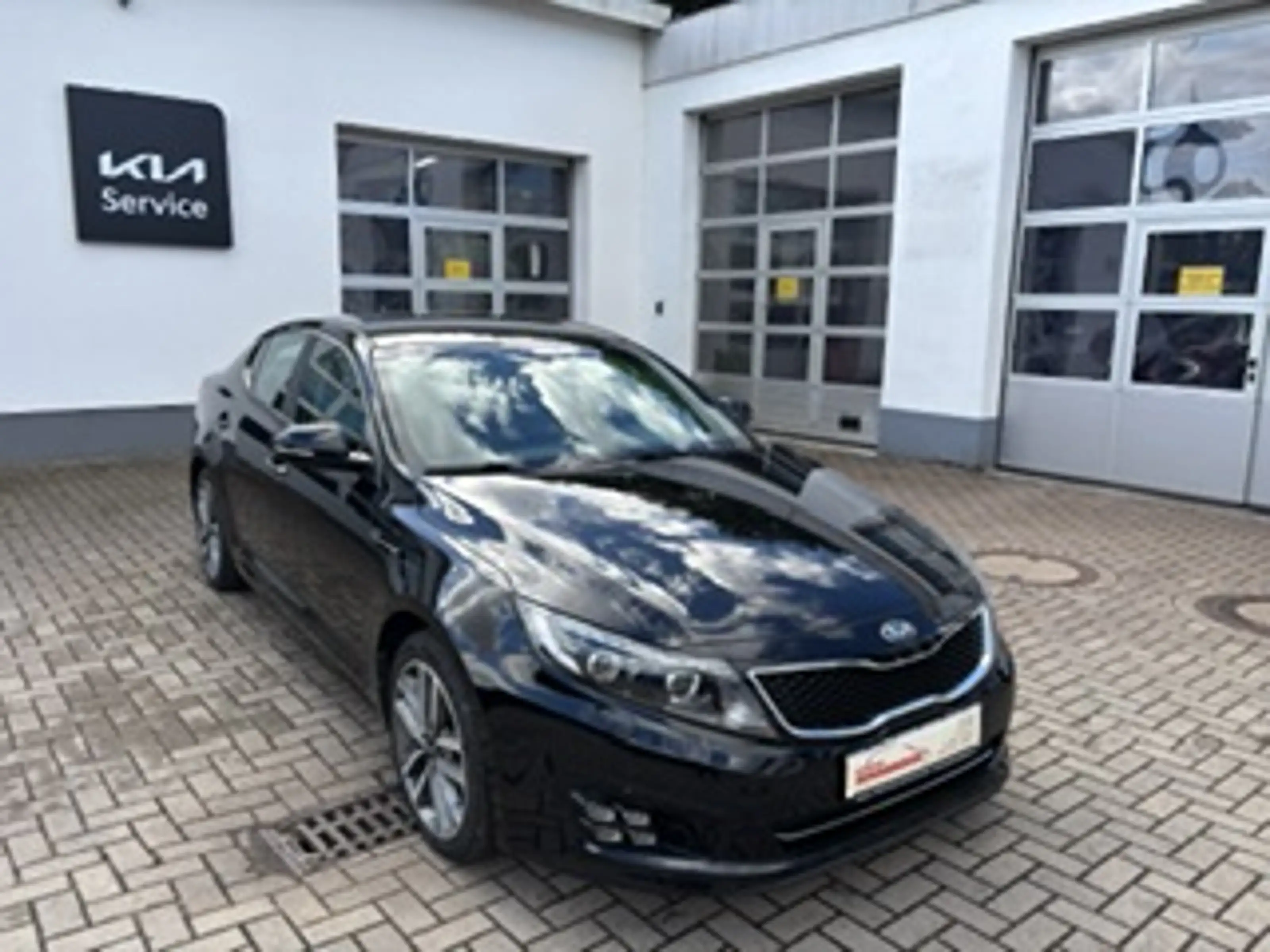 Kia Optima Spirit — photo 9