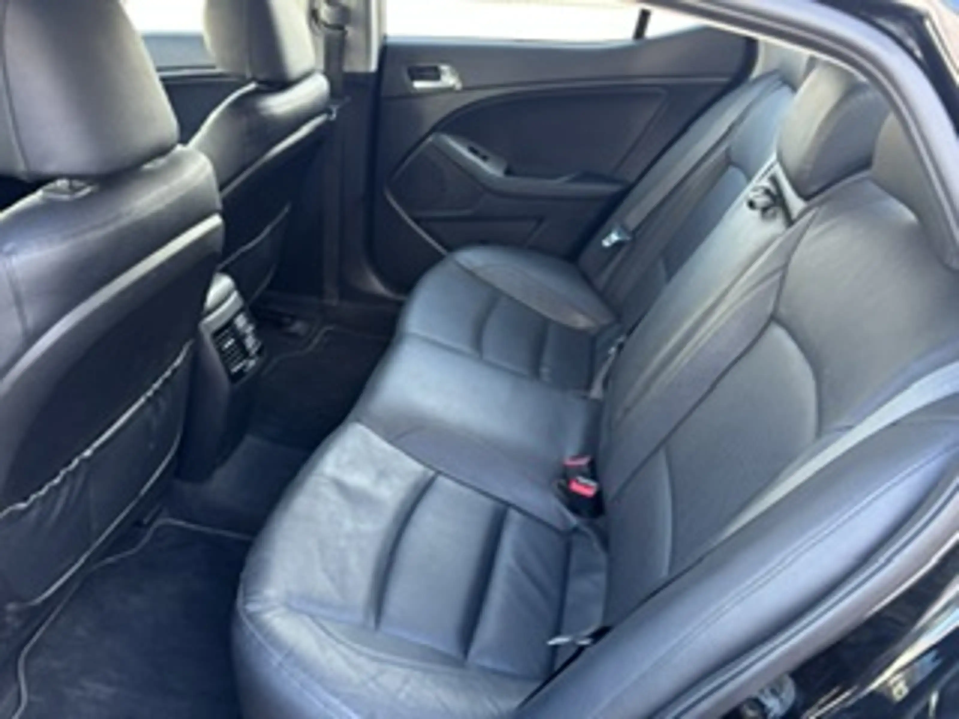 Kia Optima Spirit — photo 7
