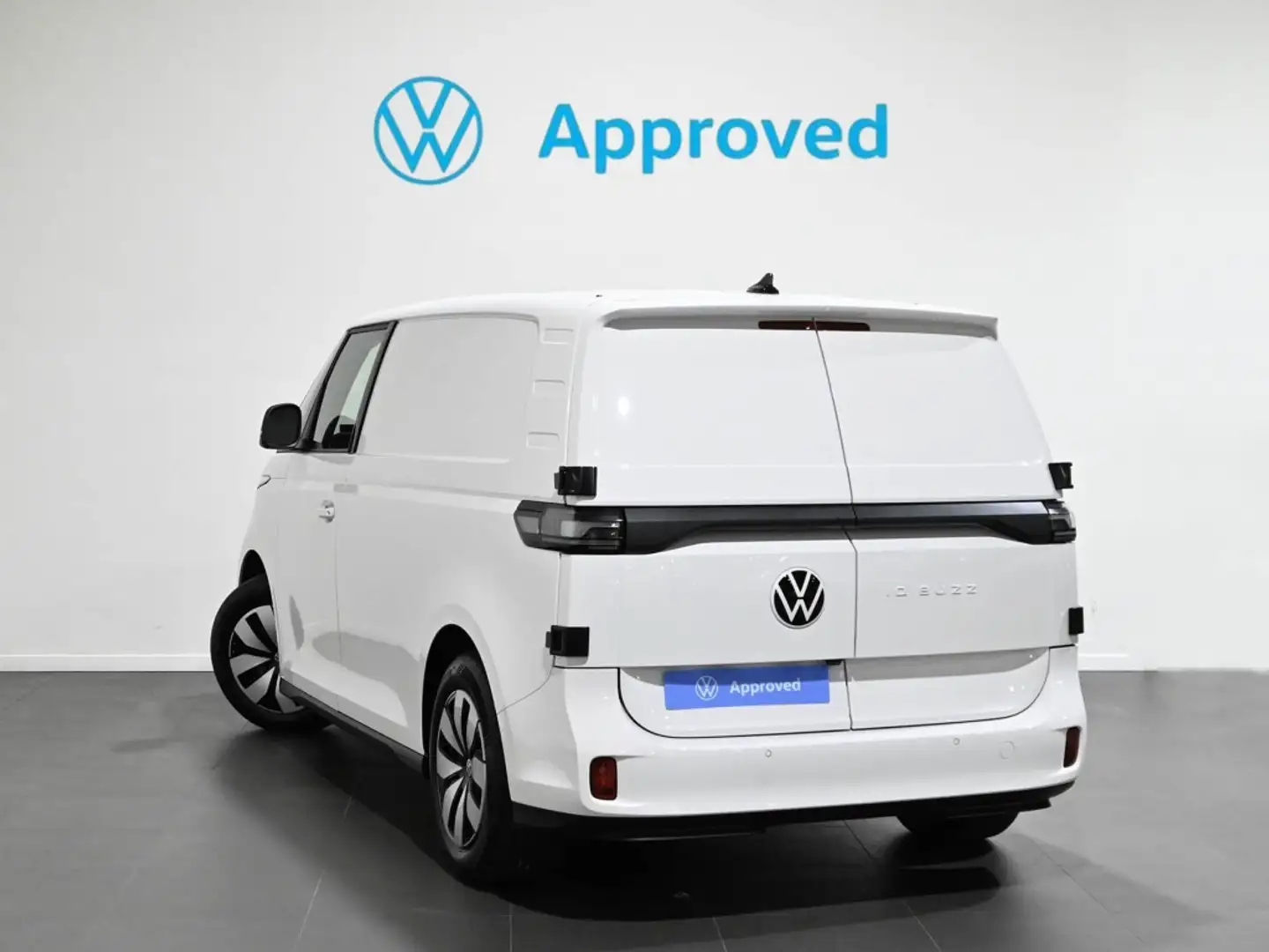 Volkswagen ID. Buzz Pro Batalla Corta 210Kw Белый - 2