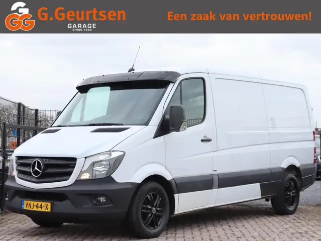 Mercedes-Benz Sprinter 319 3.0 V6 BlueTEC L2H1 Stoelverwarming, Trekhaak,
