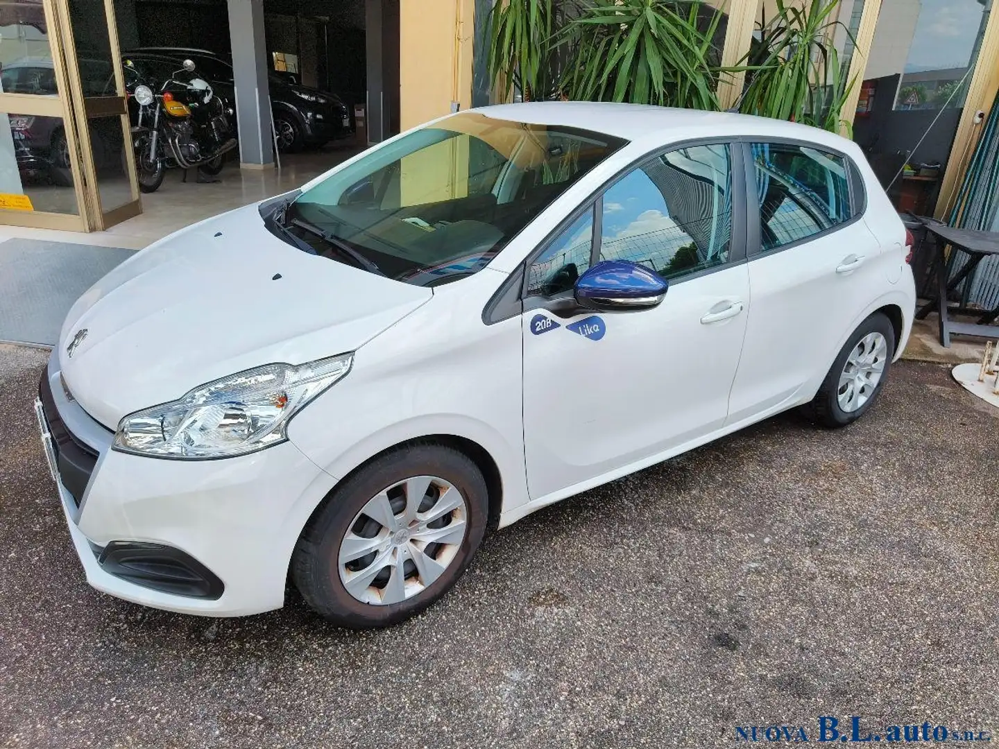 Peugeot 208 PureTech 68 5p. Active Bianco - 2