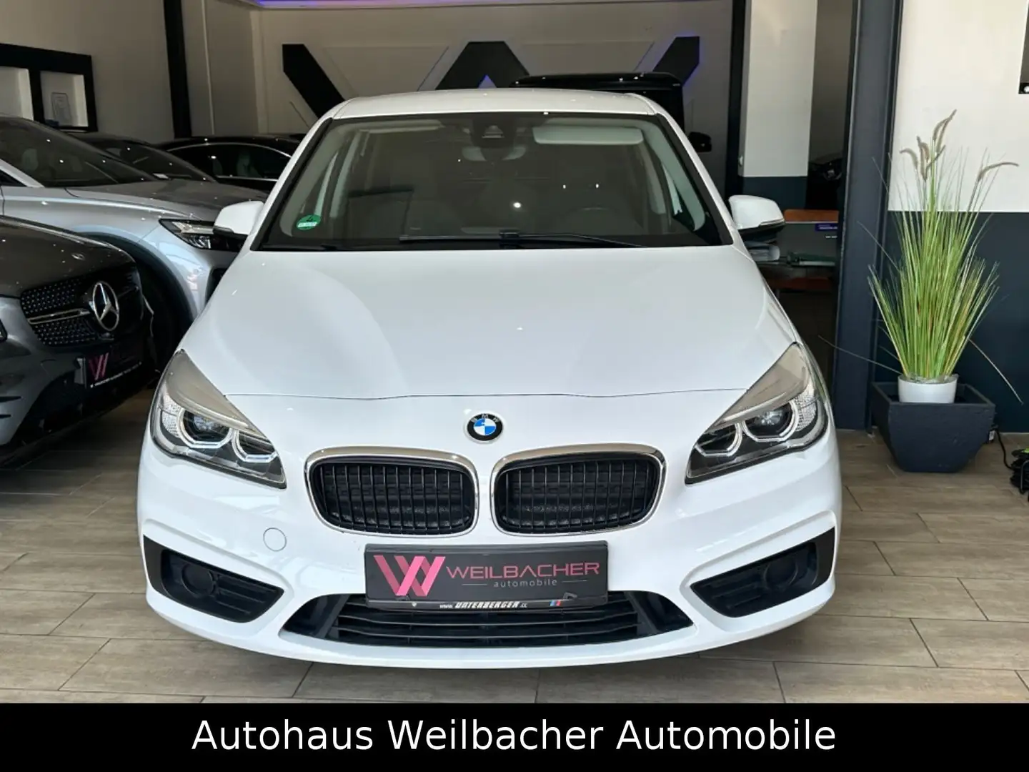 BMW 220 Aut. * Navi *LED*Sitzheizung * Blanc - 2