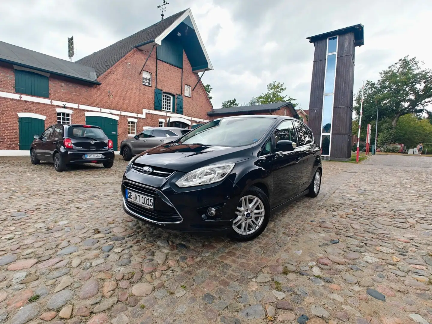 Ford C-Max 2,0 TDCI Automatik Titanium Zwart - 1