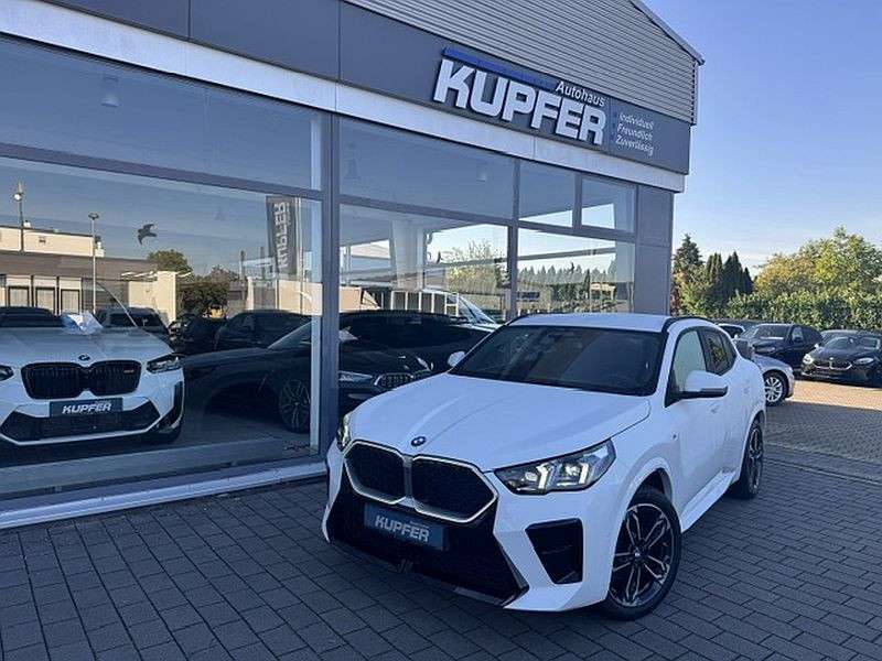 BMW X2
