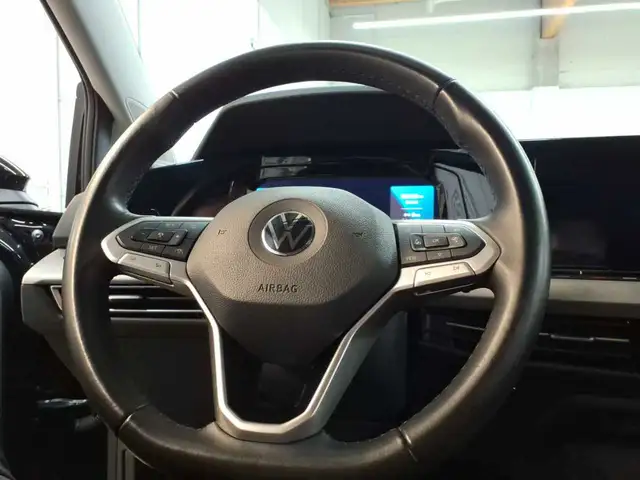 Volkswagen Golf view 15