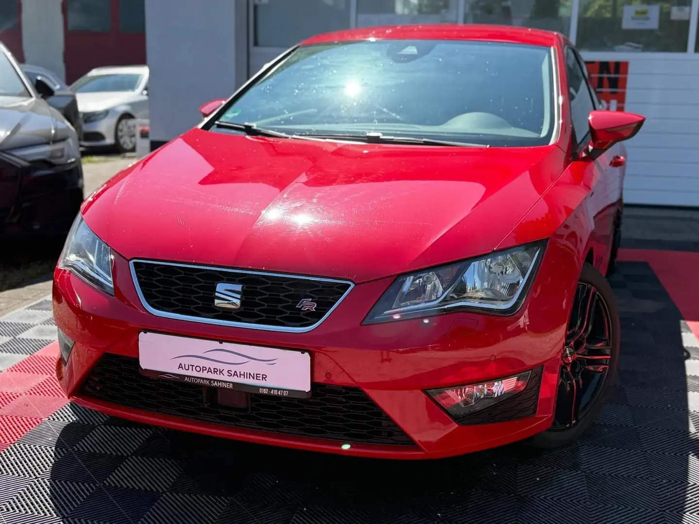 SEAT Leon SC FR Rouge - 1