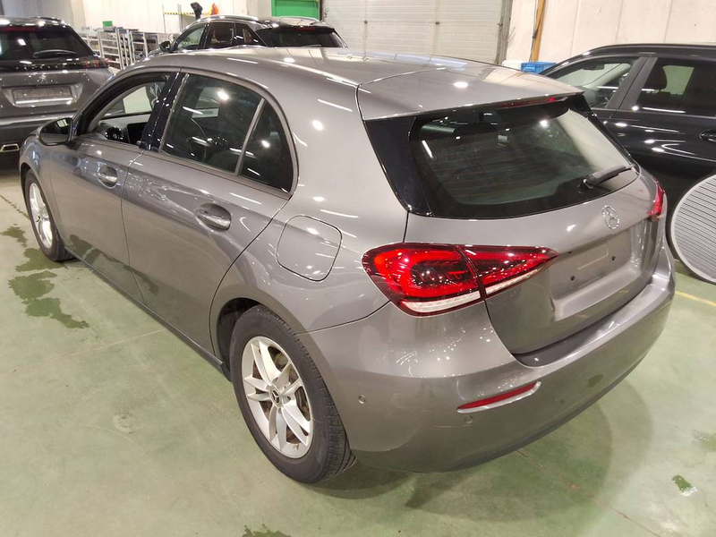 Mercedes-Benz A 180 A180*LOOK AMG*XENON LED *CAR PASS*🔺 — photo 2