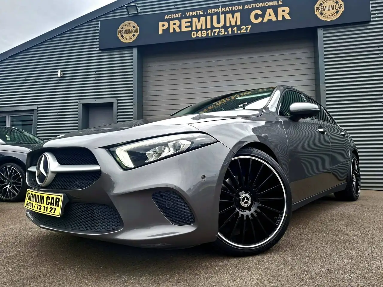 Mercedes-Benz A-Class A180*LOOK AMG*XENON LED *CAR PASS*🔺