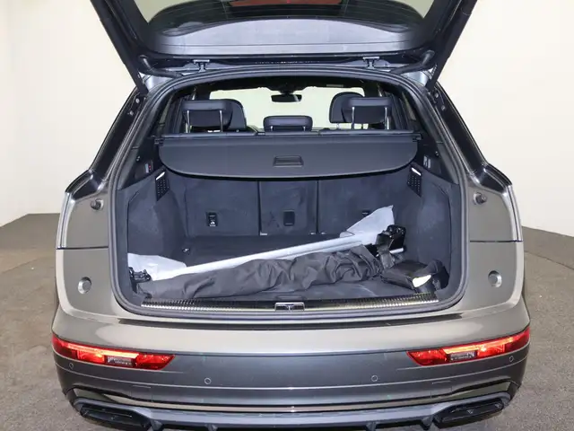 Audi Q5 view 19