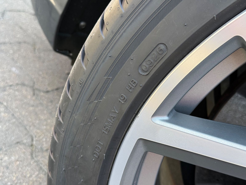 Audi RS Q8 4.0 TFSI QUATTRO, FULL CARBON, B&O, 23" — photo 14