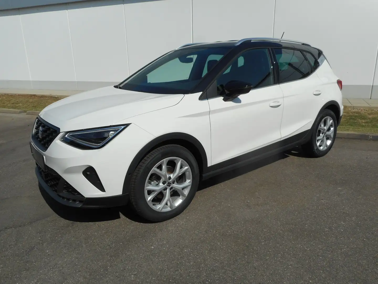 SEAT Arona FR 1.0 TSI Weiß - 2