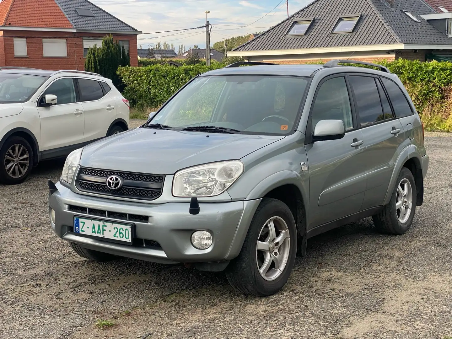 Toyota RAV 4 SUV4x4  Essence Climatise only to Africa Gris - 1