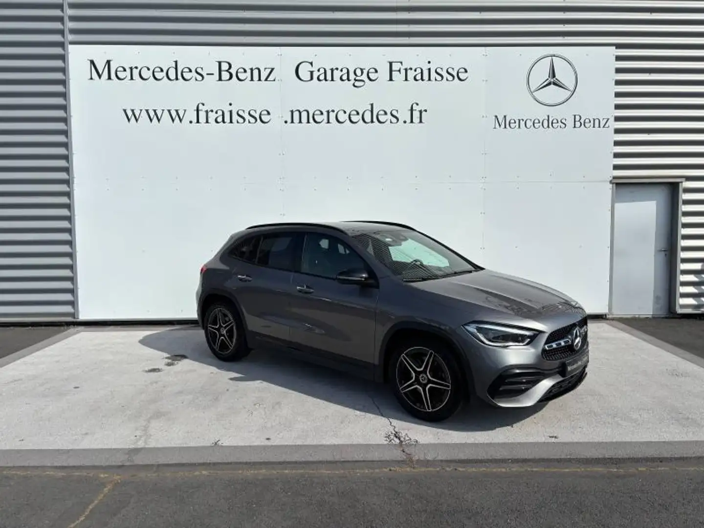 Mercedes-Benz GLA 200 200 d 150ch AMG Line 8G-DCT Gris - 2