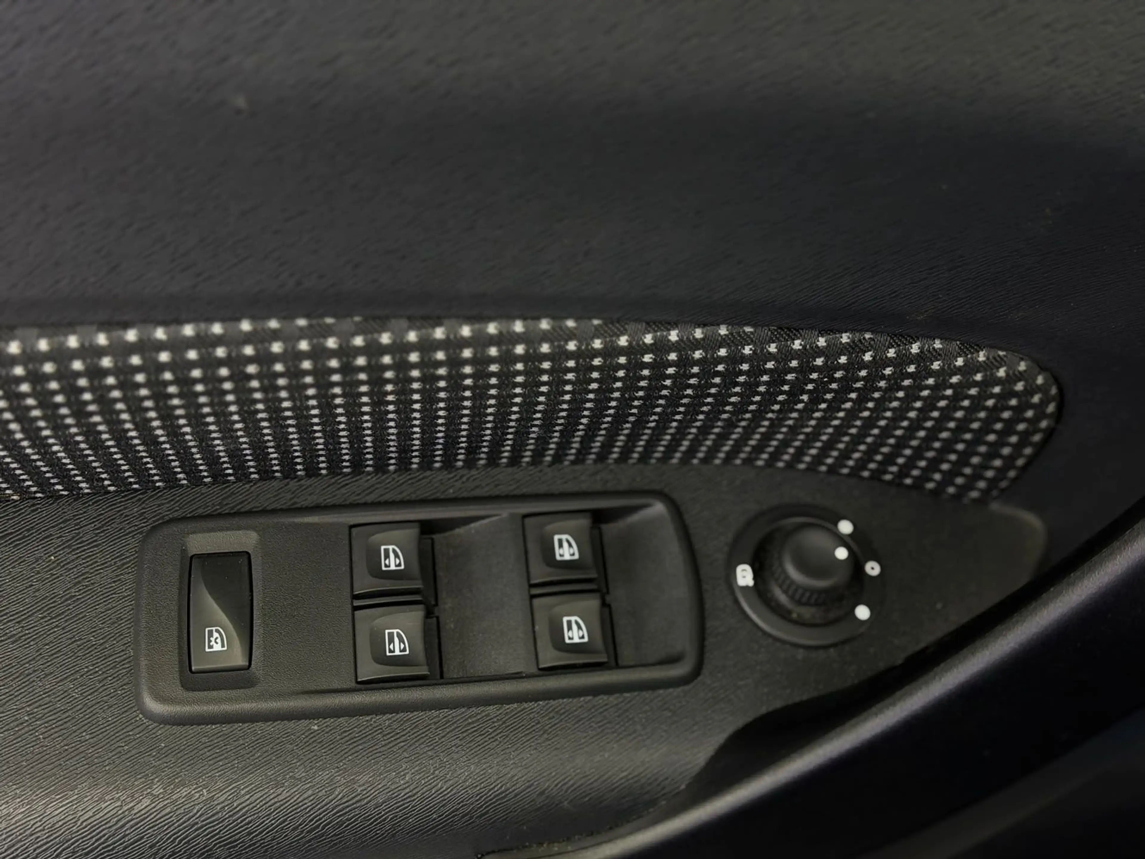 Mercedes-Benz Citan Behindertengerecht-Rampe Wenig KM — photo 12