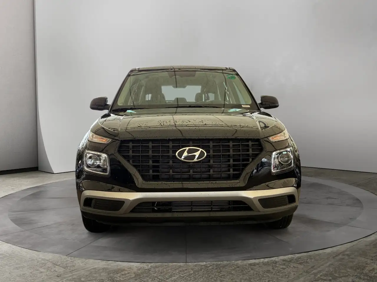 Hyundai Venue снимка Hyundai Venue