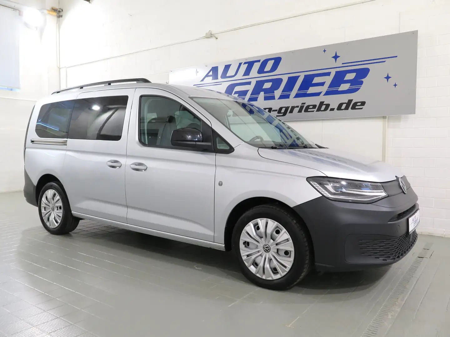 Volkswagen Caddy Basis Maxi 4Motion, AHK, Standh, App, LED, PDC Silber - 1