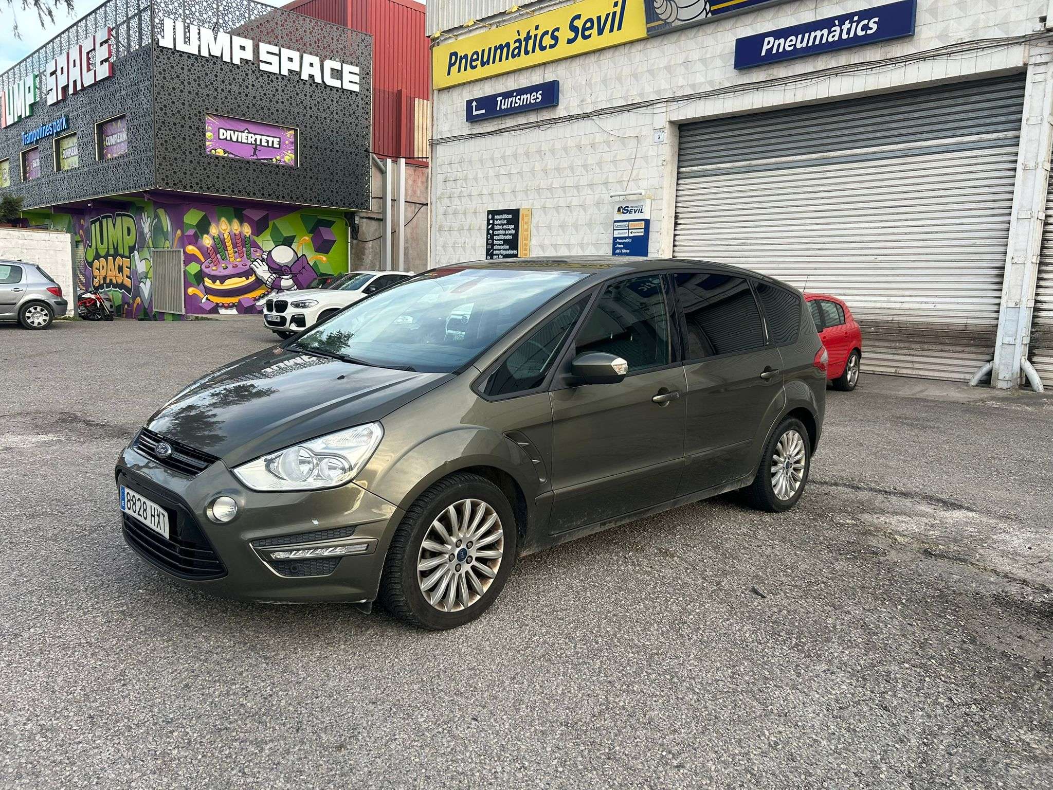 Ford S-Max S-Max 2.0TDCI Limited Ed. Powershift 140 Limited Edition - foto 1