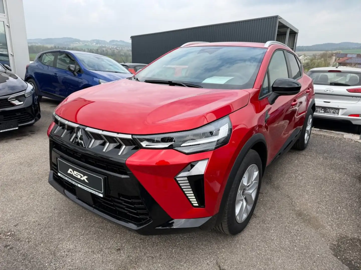 Mitsubishi ASX 1,0 Petrol Invite S+C 25 Rot - 1