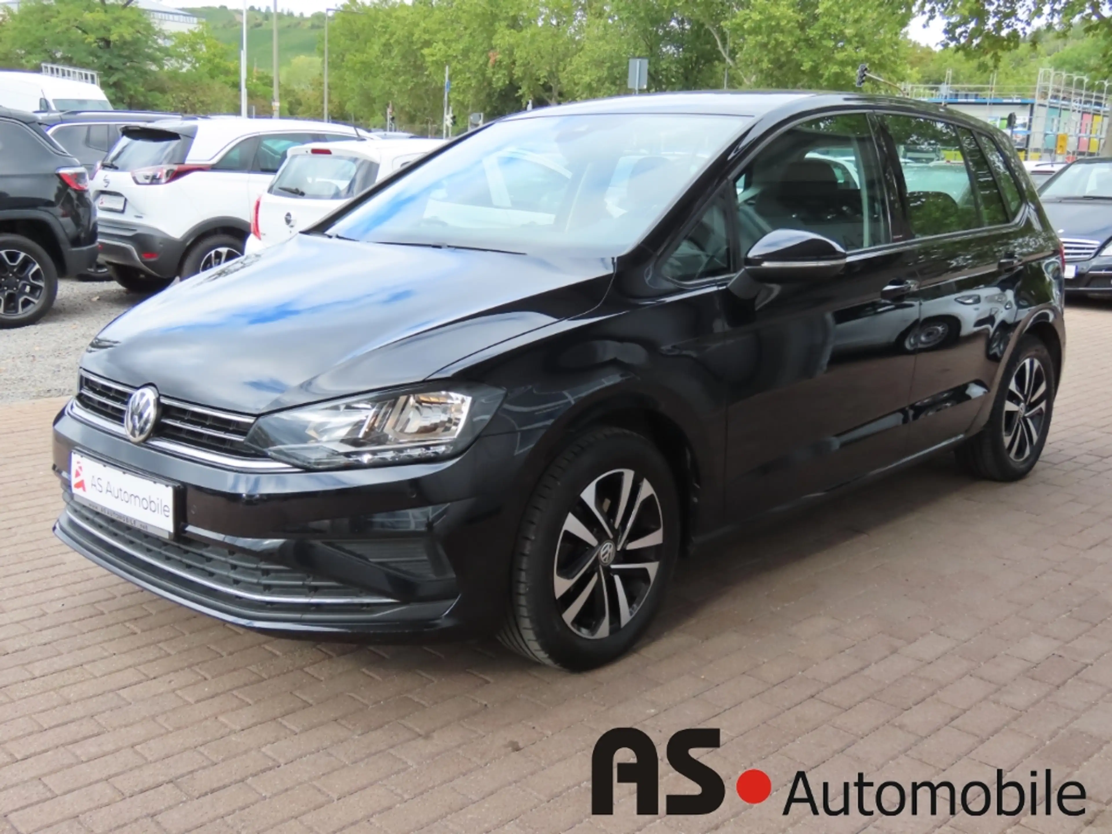 Volkswagen Golf Sportsvan VII IQ 1.Hd*Kam*Navi*ACC*AHK*8-f — photo 3