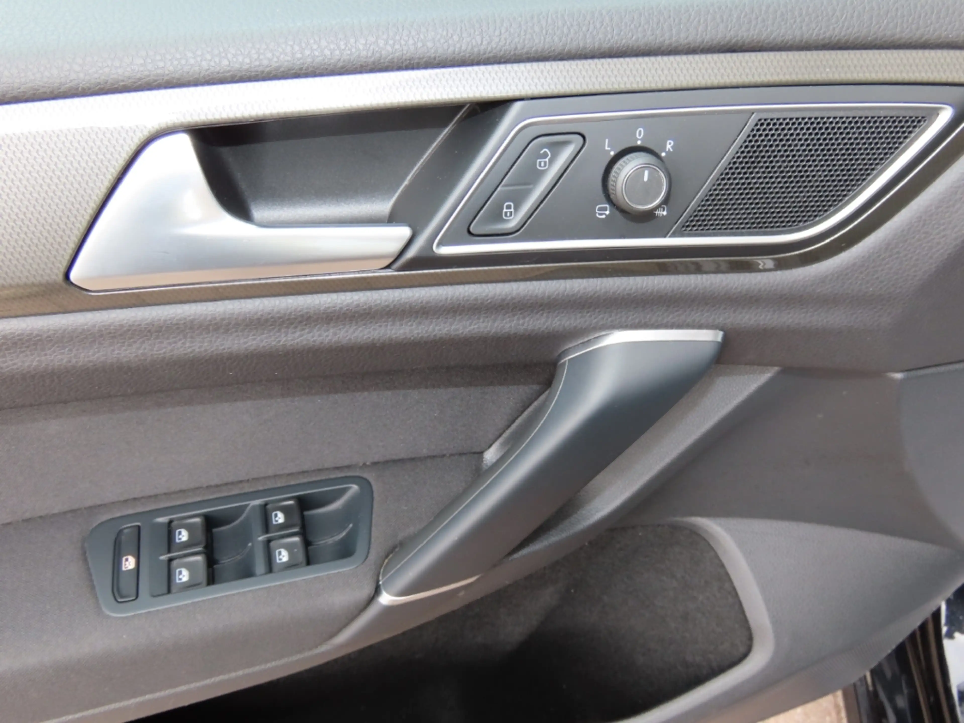 Volkswagen Golf Sportsvan VII IQ 1.Hd*Kam*Navi*ACC*AHK*8-f — photo 8